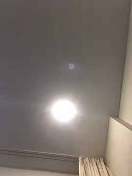 Snapshot of LynnAhNight chatting on 11/21/25, 03:27 LynnAhNight online show from 11/21/25, 03:27