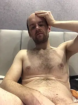 LynnAhNight online show from 01/13/26, 03:17