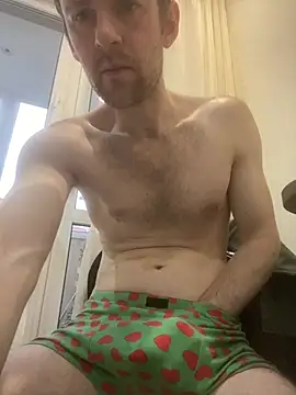 Snapshot of LynnAhNight chatting on 04/08/26, 03:28 LynnAhNight online show from 04/08/26, 03:28