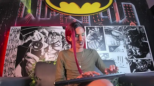 Snapshot of cassidy_blossom chatting on 03/08/25, 06:10 cassidy blossom online show from 03/08/25, 06:10