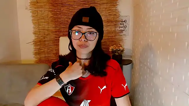 Luna 7 777 online show from 03/03/25, 04:25