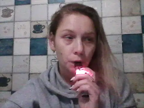 Anna wey online show from 12/15/25, 09:08