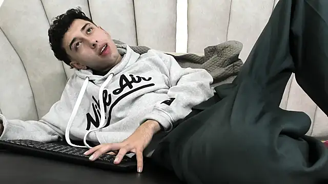 erickblaze wm online show from 02/18/25, 01:11