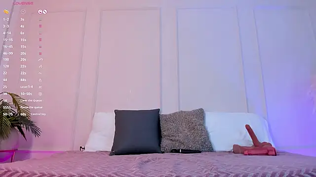 Arianasweeet online show from 12/03/25, 07:56