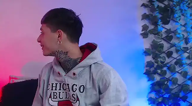 7 Saturno 7 online show from 02/12/25, 08:29