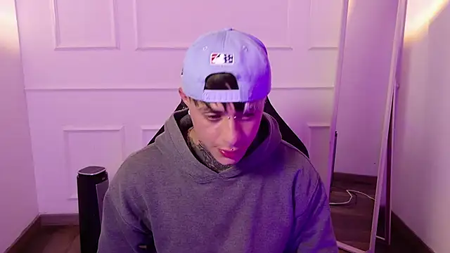 7 Saturno 7 online show from 09/12/25, 02:55