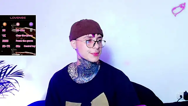 7 Saturno 7 online show from 11/12/25, 03:51