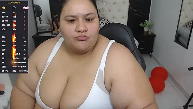 Aaliyah11 online show from 02/19/25, 02:23