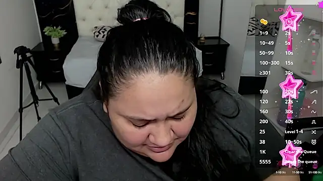 Aaliyah11 online show from 09/25/25, 10:13