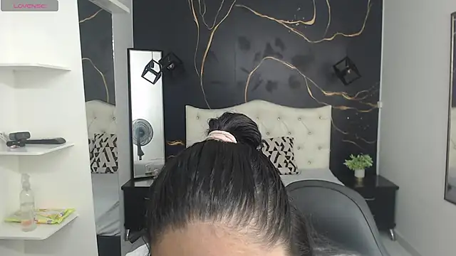 Aaliyah11 online show from 11/14/25, 01:15