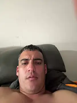 Snapshot of XXmike91 chatting on 02/02/25, 03:10 XXmike91 online show from 02/02/25, 03:10