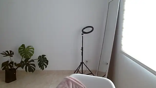 Snapshot of ggor4w33 chatting on 02/02/25, 07:25 ggor4w33 online show from 02/02/25, 07:25