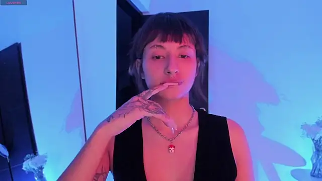 ggor4w33 online show from 01/13/26, 10:42