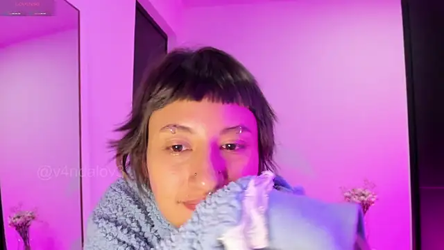 ggor4w33 online show from 01/17/26, 08:08