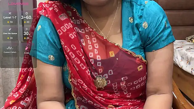 Snapshot of Alisaa-1 chatting on 02/24/25, 05:33 Alisaa-1 online show from 02/24/25, 05:33