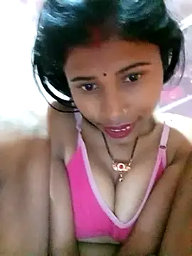 Miss triha online show from 02/06/25, 10:21