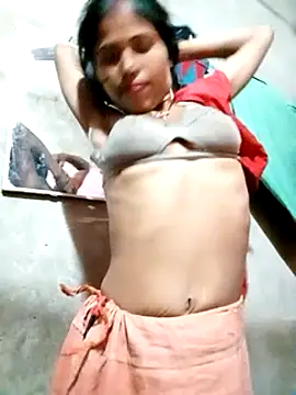 Miss triha online show from 02/21/25, 12:49