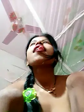 Miss triha online show from 03/11/25, 07:25