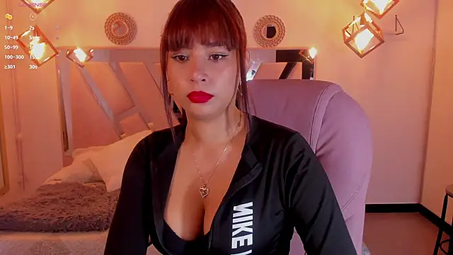 victoria  Smith online show from 02/13/25, 11:50