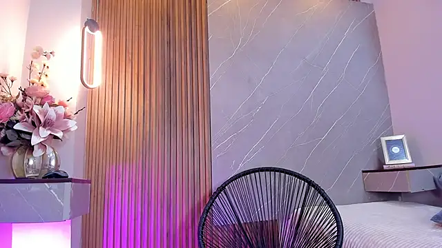 ariana jhonson1 online show from 03/15/25, 06:21