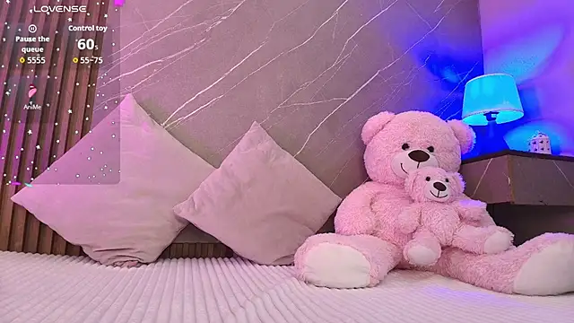 ariana jhonson1 online show from 02/02/26, 12:26