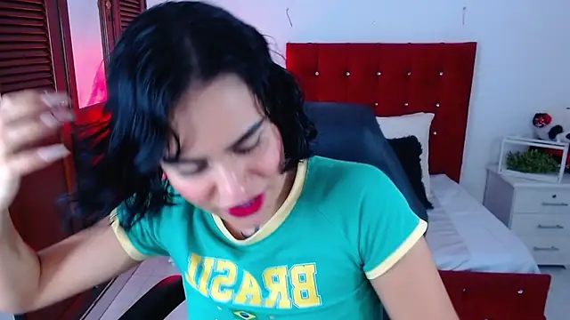 Snapshot of veronica_luar chatting on 11/06/25, 06:03 veronica luar online show from 11/06/25, 06:03