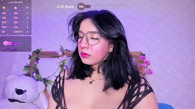 Snapshot of BeccaMathew chatting on 05/15/26, 01:23 BeccaMathew online show from 05/15/26, 01:23