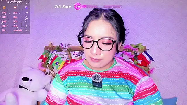 Snapshot of BeccaMathew chatting on 07/10/26, 01:21 BeccaMathew online show from 07/10/26, 01:21
