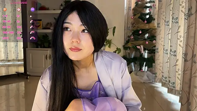 nanaliu6 online show from 12/17/25, 01:44