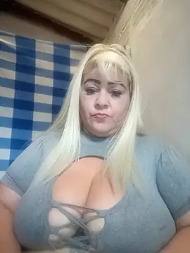 BonniAdams online show from 04/25/26, 01:36