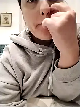 PrincessEileen89 online show from 10/27/25, 10:14