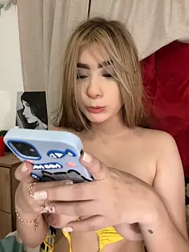 akirahattori online show from 10/24/25, 03:14