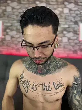 Snapshot of Walker_Thomas1 chatting on 02/15/25, 10:31 Walker Thomas1 online show from 02/15/25, 10:31