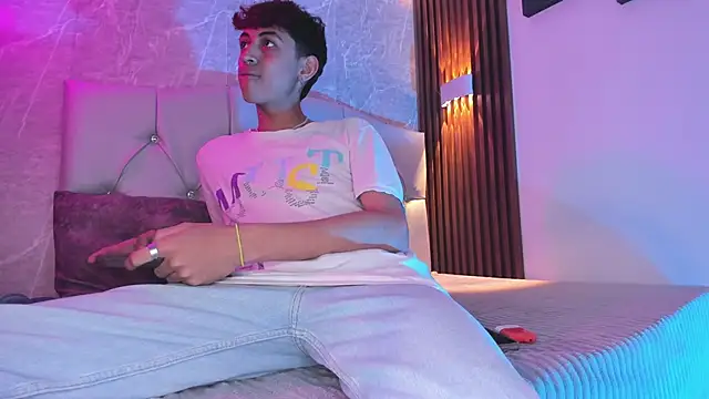 Allen Starck online show from 02/11/25, 04:02