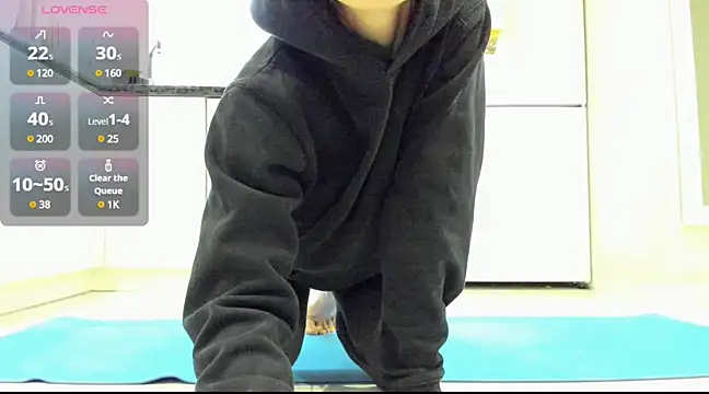 Snapshot of Katya_yoga chatting on 02/04/25, 04:37 Katya yoga online show from 02/04/25, 04:37