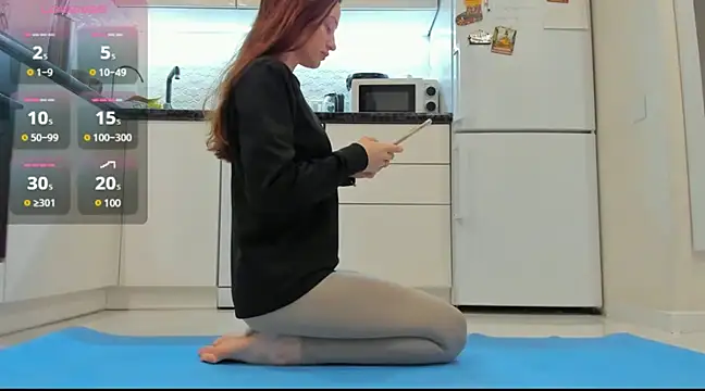 Snapshot of Katya_yoga chatting on 02/11/25, 04:33 Katya yoga online show from 02/11/25, 04:33