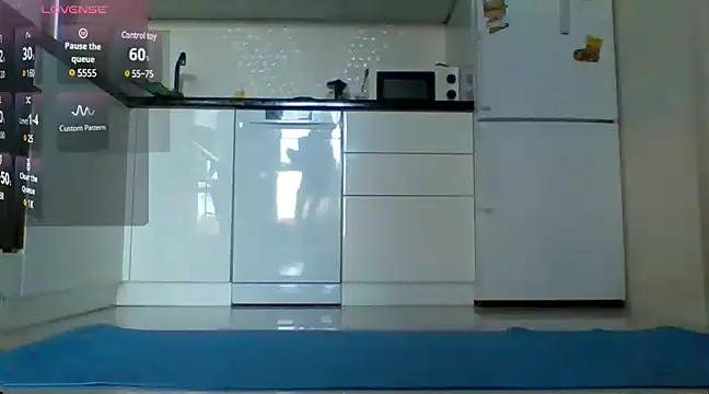 Snapshot of Katya_yoga chatting on 03/20/25, 04:51 Katya yoga online show from 03/20/25, 04:51