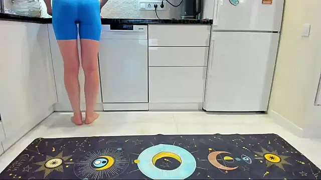 Snapshot of Katya_yoga chatting on 09/29/25, 04:28 Katya yoga online show from 09/29/25, 04:28