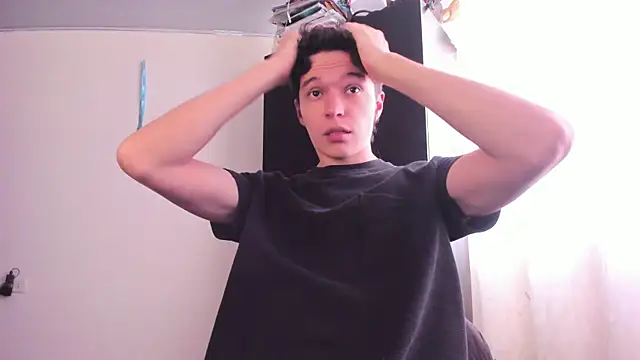 Snapshot of Mastrangelo_xxx chatting on 03/21/25, 05:12 Mastrangelo xxx online show from 03/21/25, 05:12