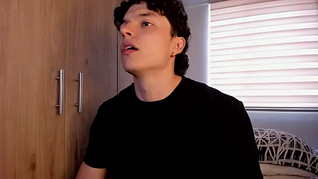 Snapshot of Mastrangelo_xxx chatting on 12/01/25, 09:09 Mastrangelo xxx online show from 12/01/25, 09:09