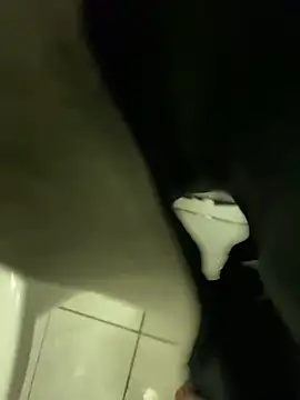 Snapshot of danielpg25 chatting on 02/03/25, 12:15 danielpg25 online show from 02/03/25, 12:15