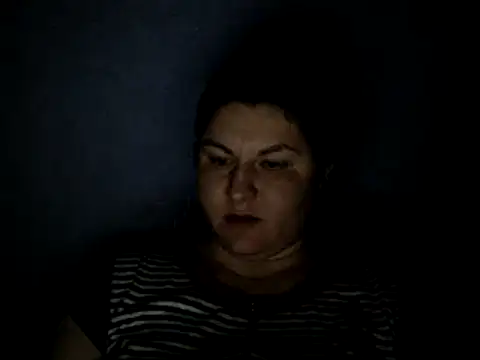 Snapshot of KiraSwee chatting on 01/27/25, 05:37 KiraSwee online show from 01/27/25, 05:37