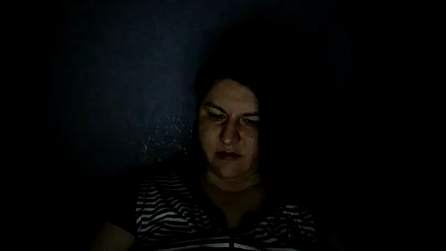 Snapshot of KiraSwee chatting on 03/10/25, 07:29 KiraSwee online show from 03/10/25, 07:29