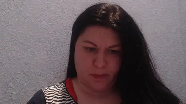 KiraSwee online show from 01/05/26, 05:27