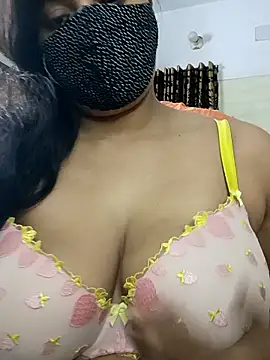 Cute-Faria online show from 09/20/25, 07:37