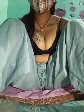 Snapshot of BJPRIYA1991 chatting on 05/27/26, 05:26 BJPRIYA1991 online show from 05/27/26, 05:26