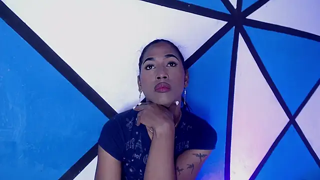 Snapshot of Alissemasiel chatting on 10/03/25, 06:38 Alissemasiel online show from 10/03/25, 06:38