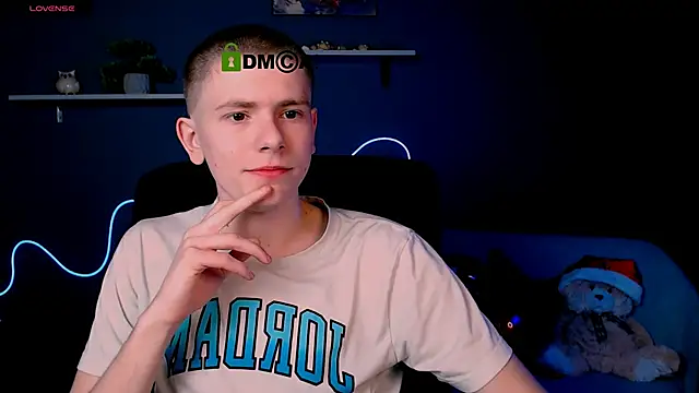 jimmie hot online show from 02/21/25, 07:54