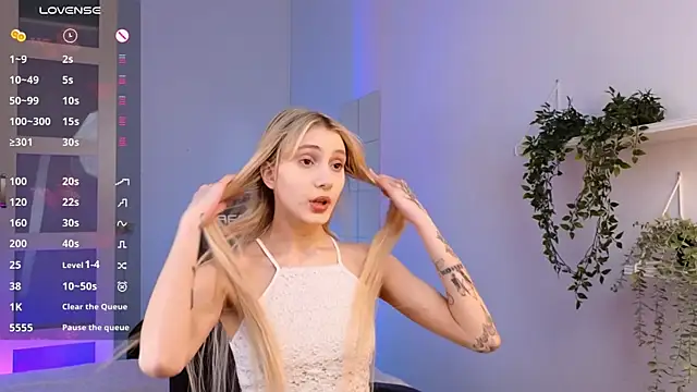 elliefrost online show from 02/04/25, 09:31