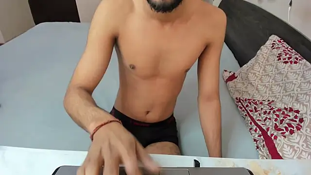 Queen Couple online show from 01/16/26, 06:28